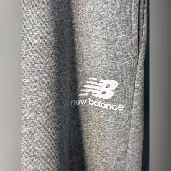New Balance x NYC Marathon Gray Joggers Men’s Size L - Picture 5 of 10
